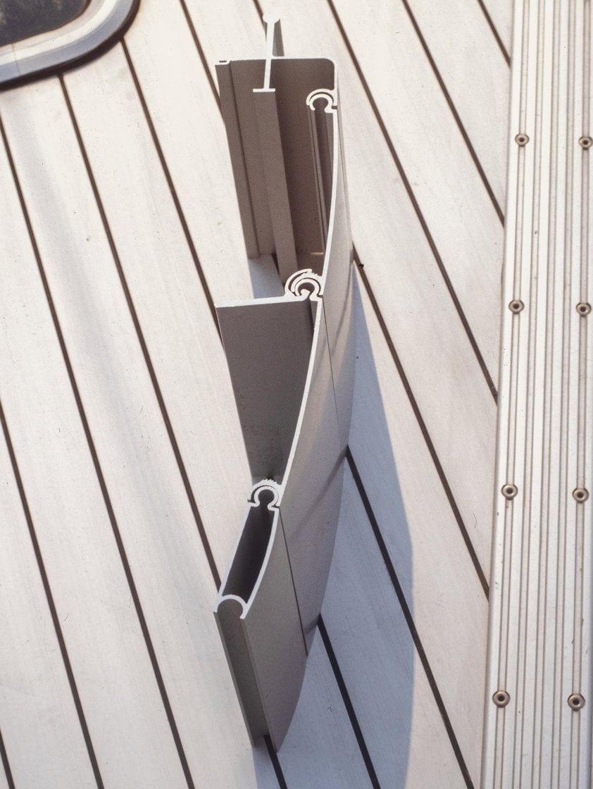 a metal piece of metal on a wall