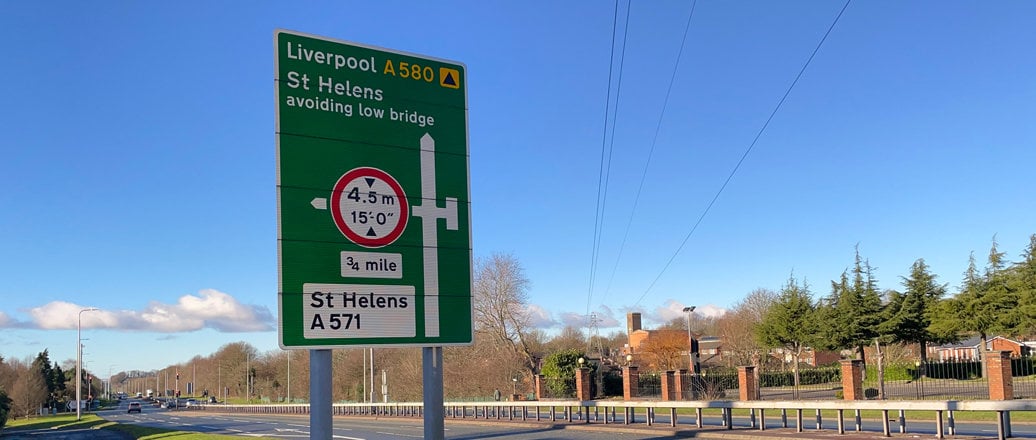High capacity sign posts | Hydro