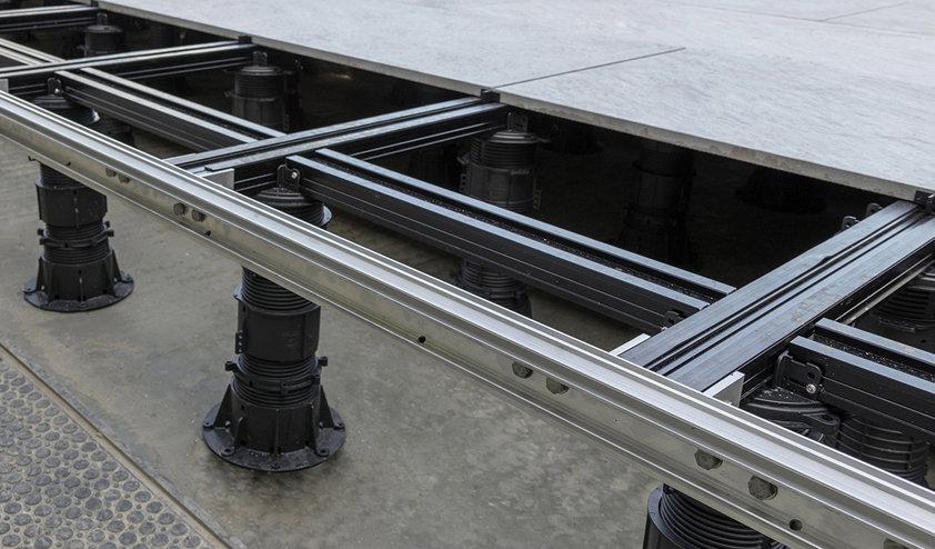 Buzon pavement support system of pillars and bars
