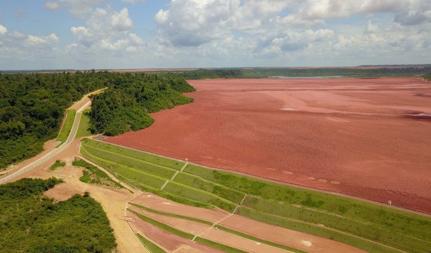 Damm in Paragominas, Brasilien