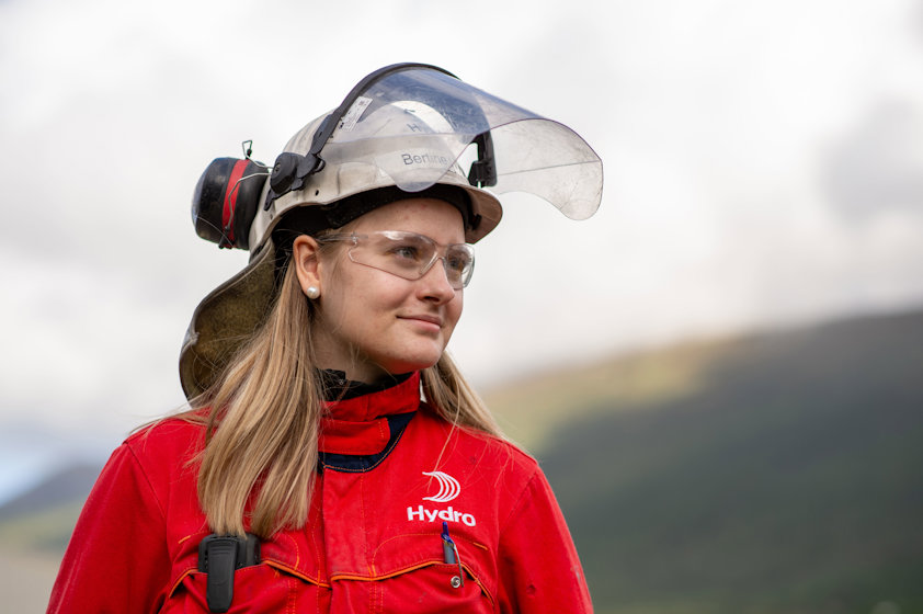 a person wearing a helmet