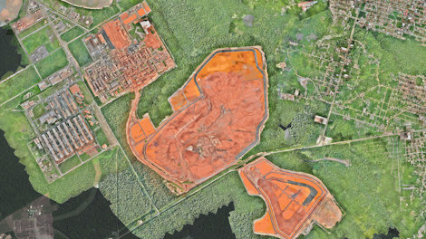 aerial image looking straight down on the Alunorte site