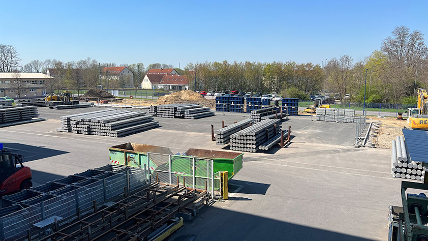 Erweiterter Bolzenlagerplatz bei Hydro Extrusion Rackwitz