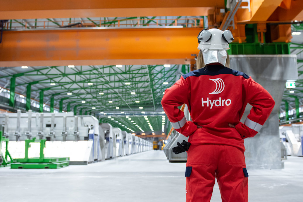 Hydro colleague in the technology pilot at Karmøy