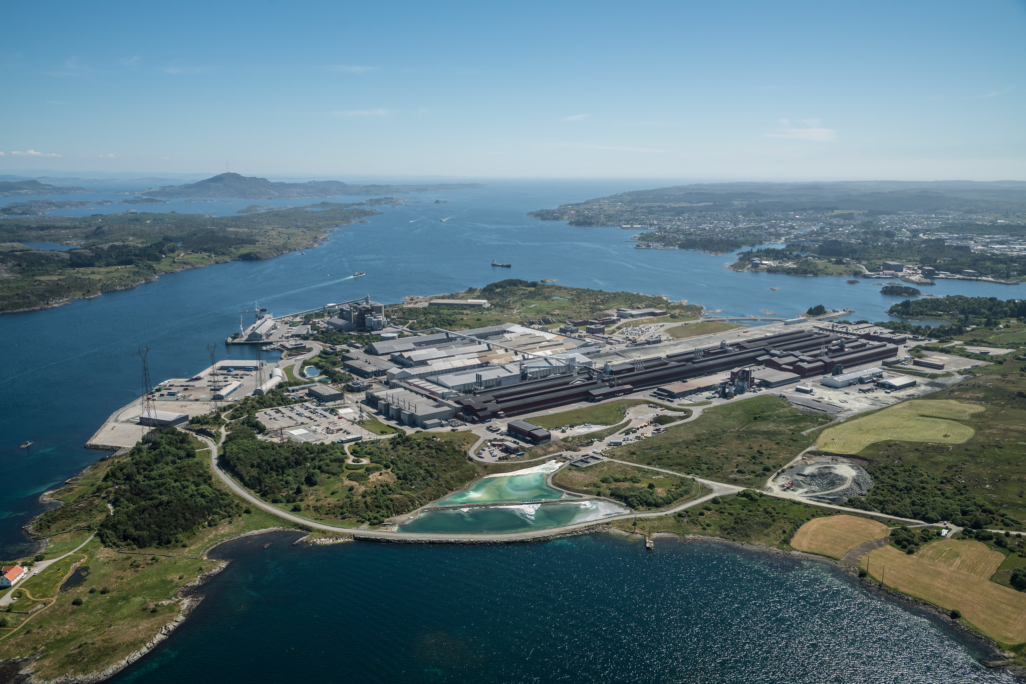Hydro's Karmøy plant seen from the air