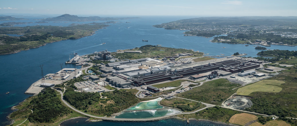 Hydro's Karmøy plant seen from the air