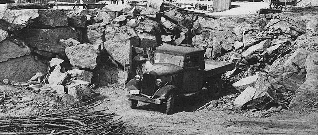 A lorry among rubble