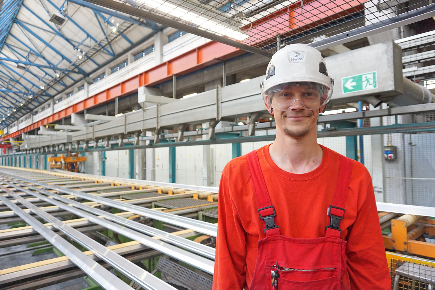 Steve Krause at the press in Rackwitz