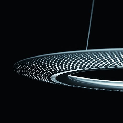 Aluminium played a transformative role in the design of the iconic circular Luminaire Ambitus, by Zumtobel.