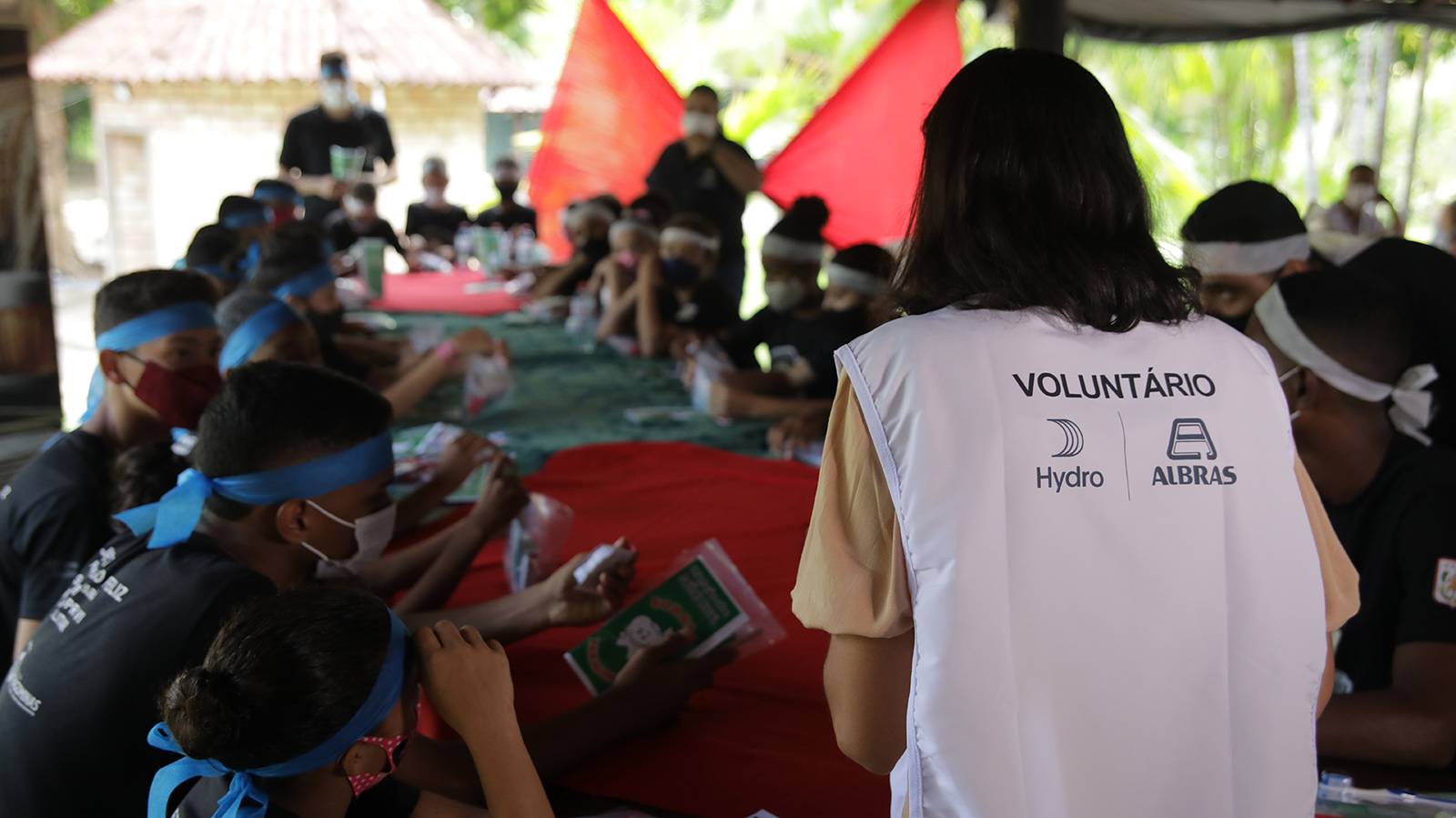 Hydro employees have created the initiative Voluntários em Ação (“Volunteers in action”), contributing to social projects in the state of Para.