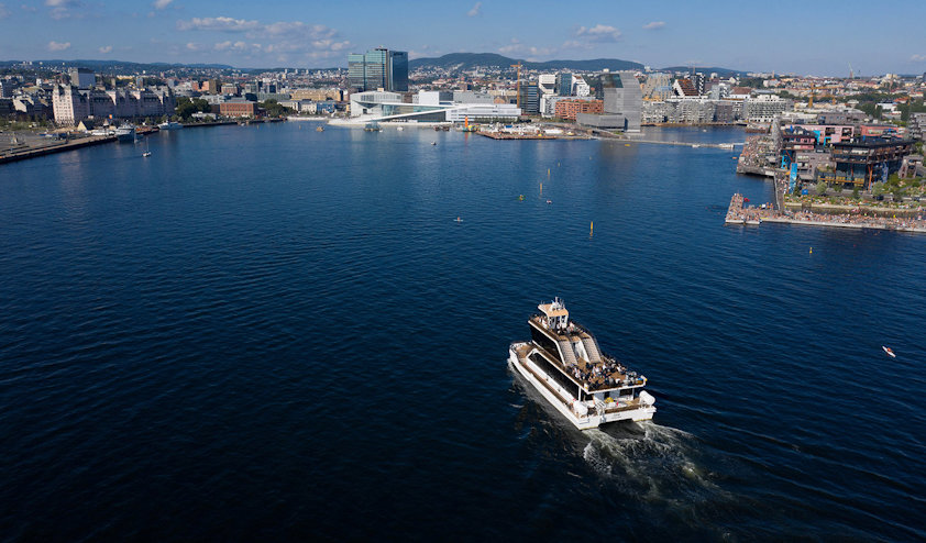 One of Brim's wessels sailing into the Oslo harbour 