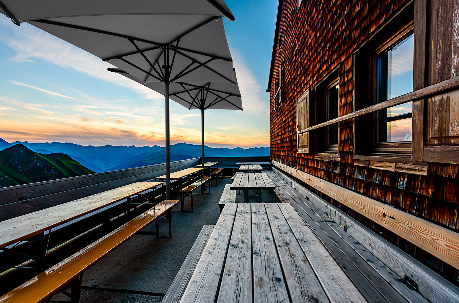 Bahama Pure Sonnenschirm mit Berghütte