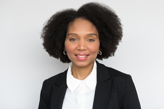 Praktikantin Shanice im Portrait